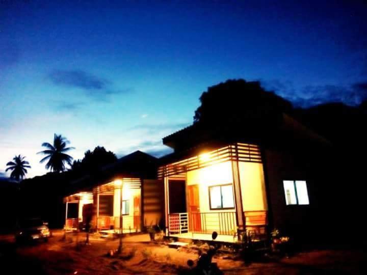 Hotel Phu Chaem House Mae Chaem Exteriér fotografie